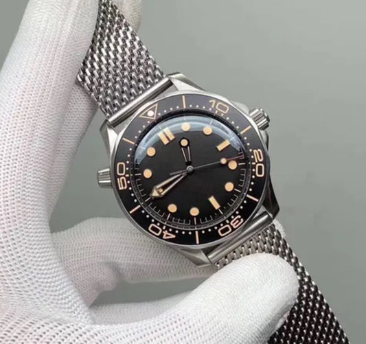 Premium Luxury Mod No Time To Die Style  Metal bracelet Watch