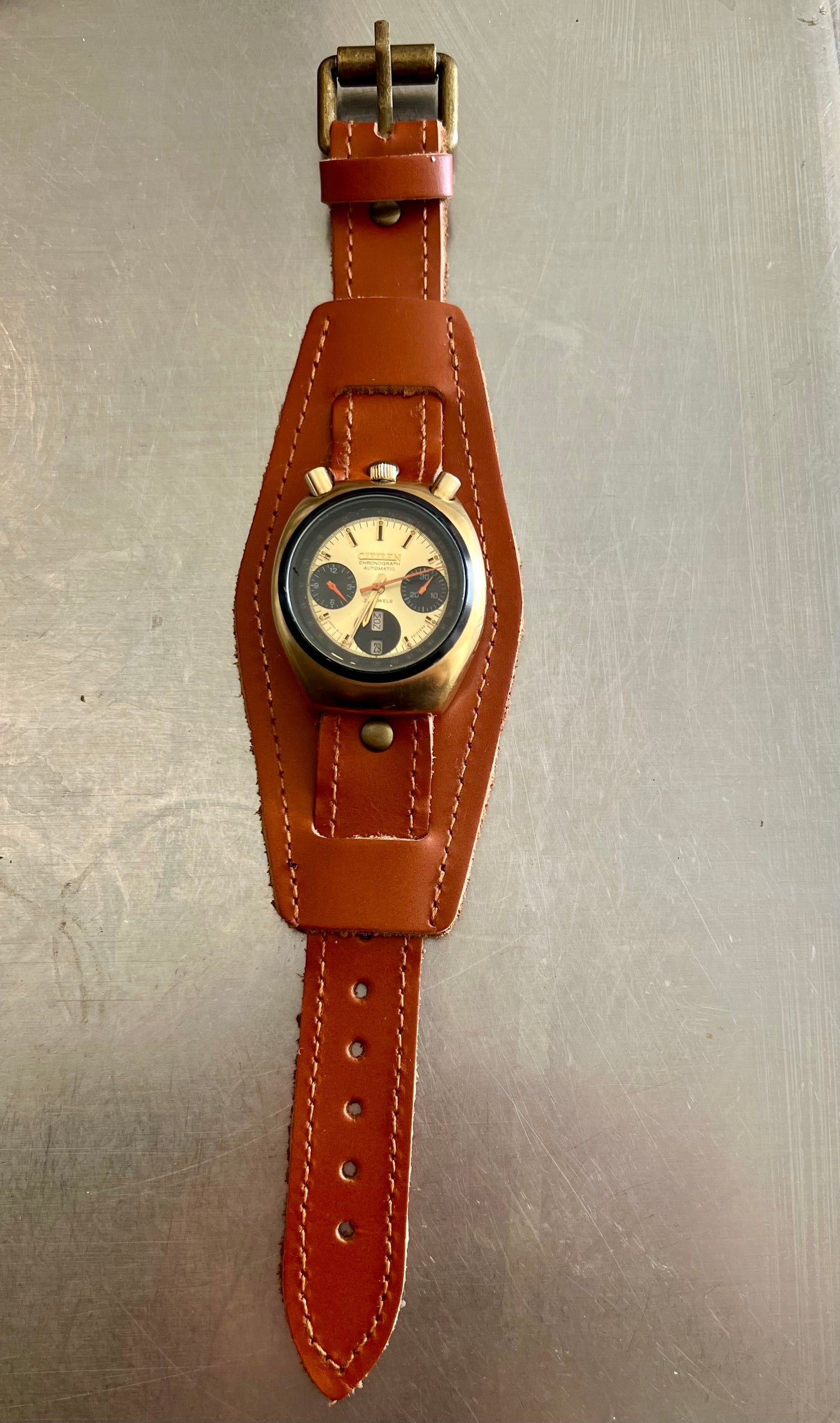 Citizen Tsuno Chrono bullhead "Once Upon A Time Hollywood" Red Monkey FS Wristwatch