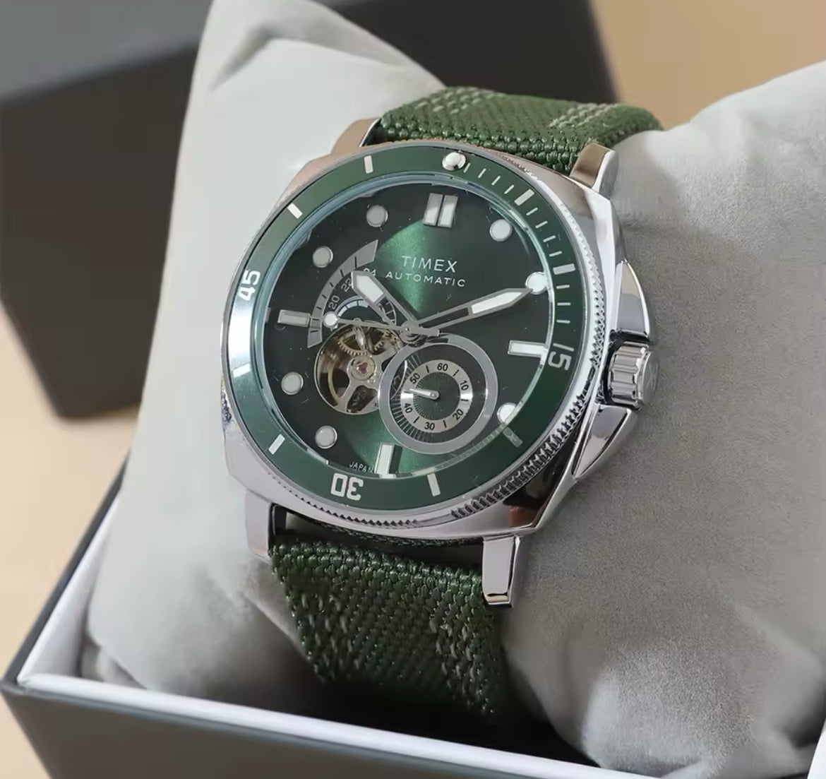 Timex Diver Green Canvas Strap Automatic Movement 40mm Watch