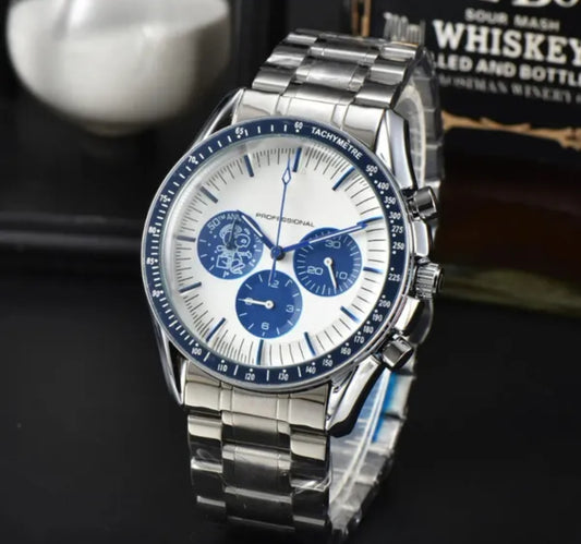 SpeedMaster Spoopy Design Chronograph Quartz Movement Stainless Steel Bracelet Watch