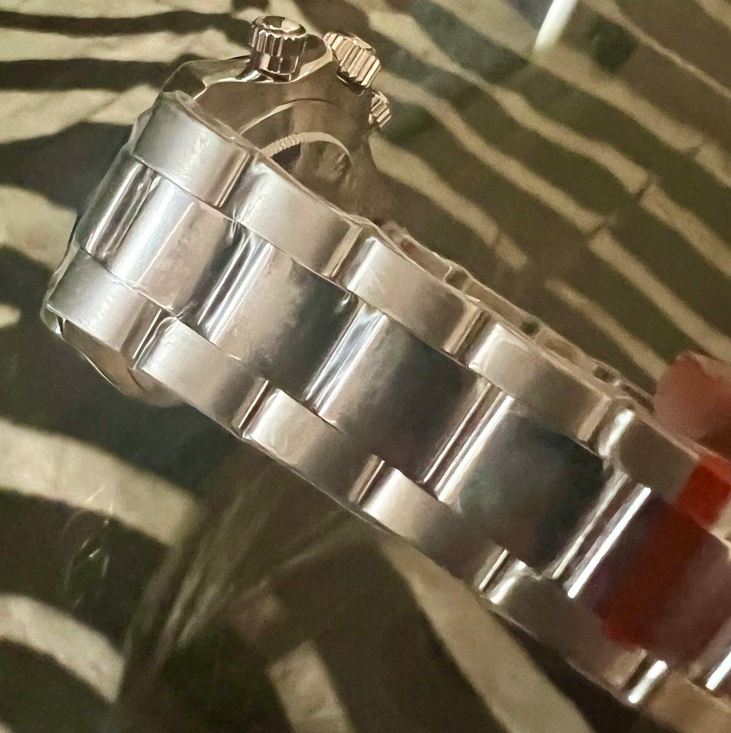 Sea Dweller Black dial black bezel 44mm Automatic Movement Watch