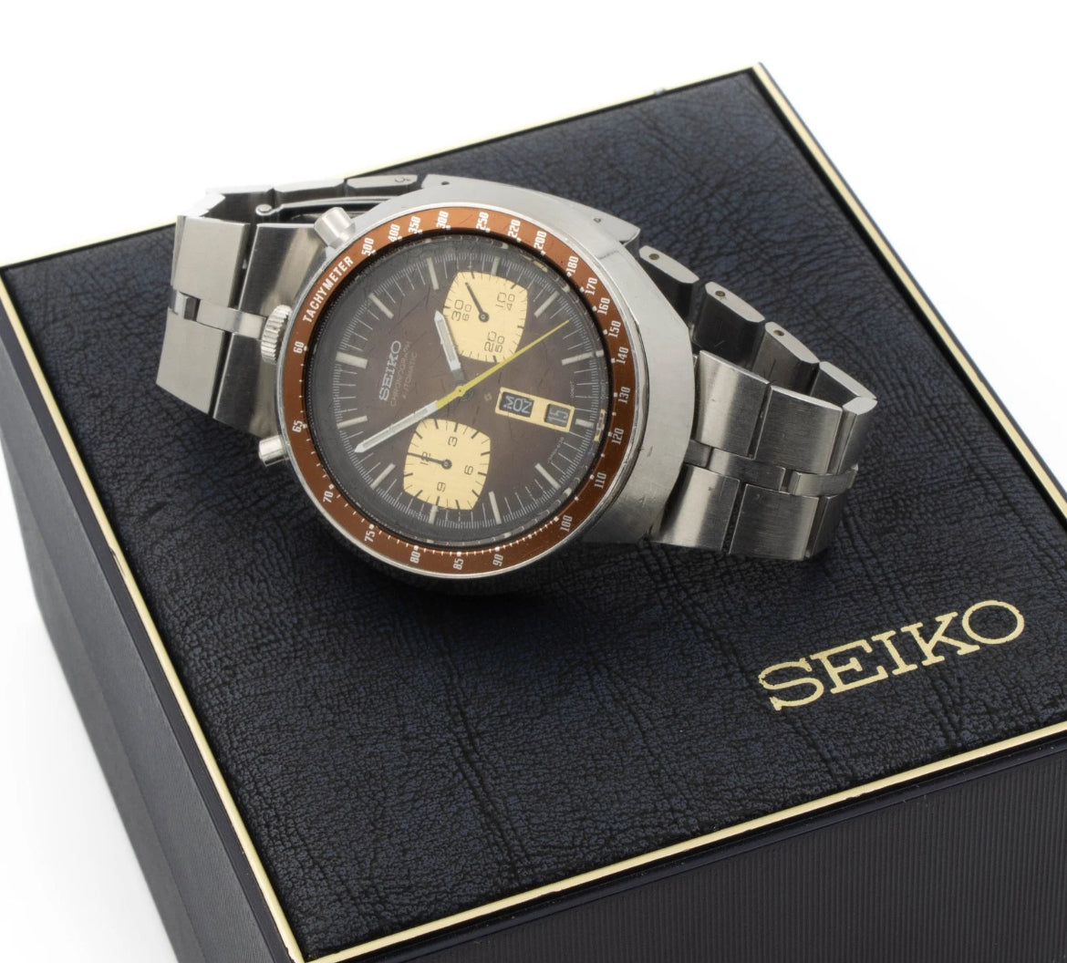 Vintage Seiko Bullhead Chronograph Day/Date Ref.6138-0049 44mm #W165030-1 Original box!