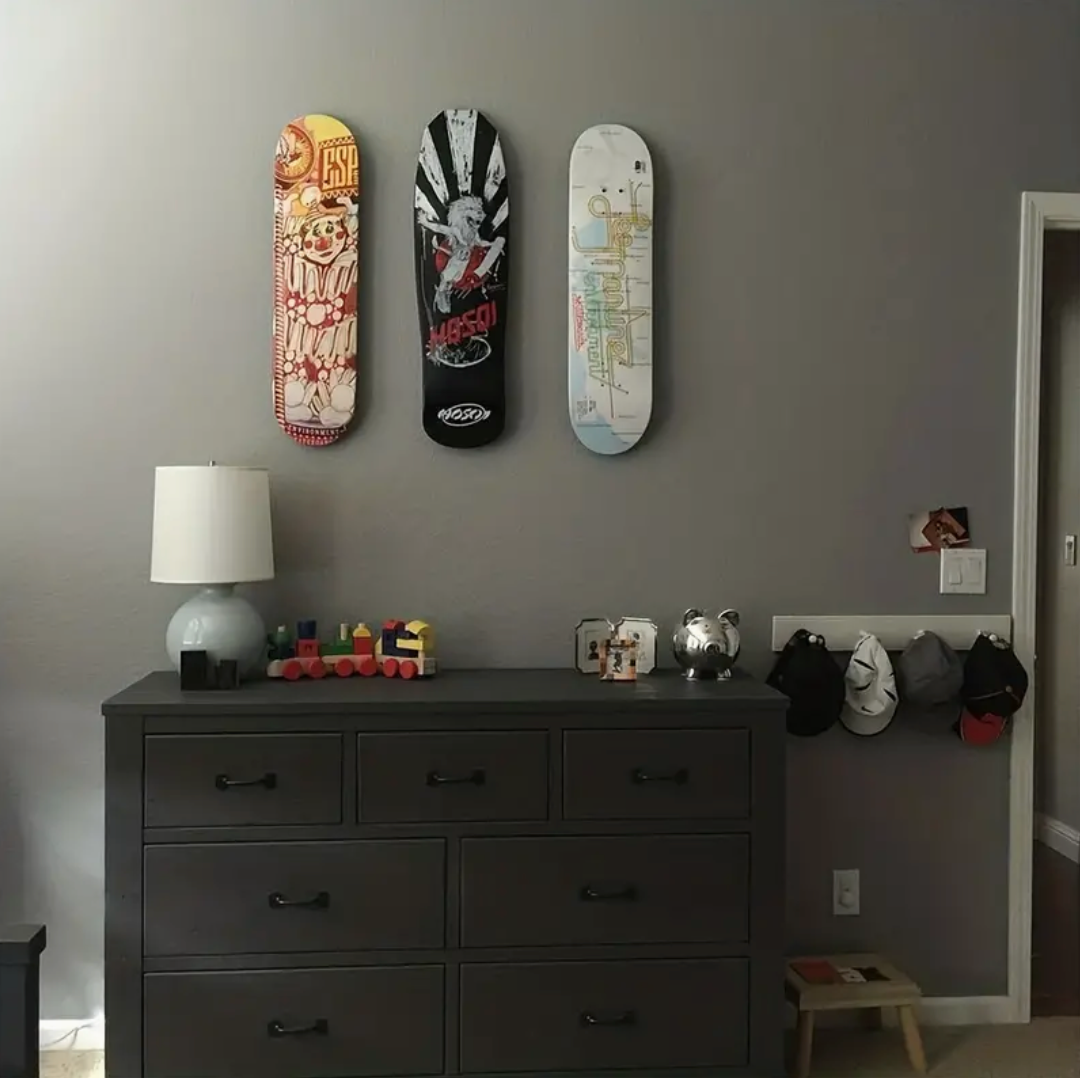 Skateboard Wall Mount Display Black (1)