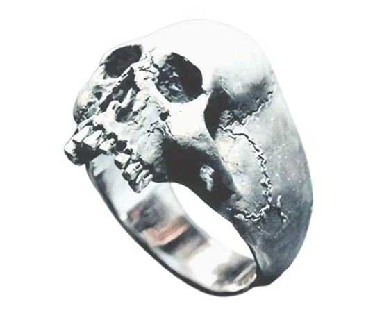 Skull ring