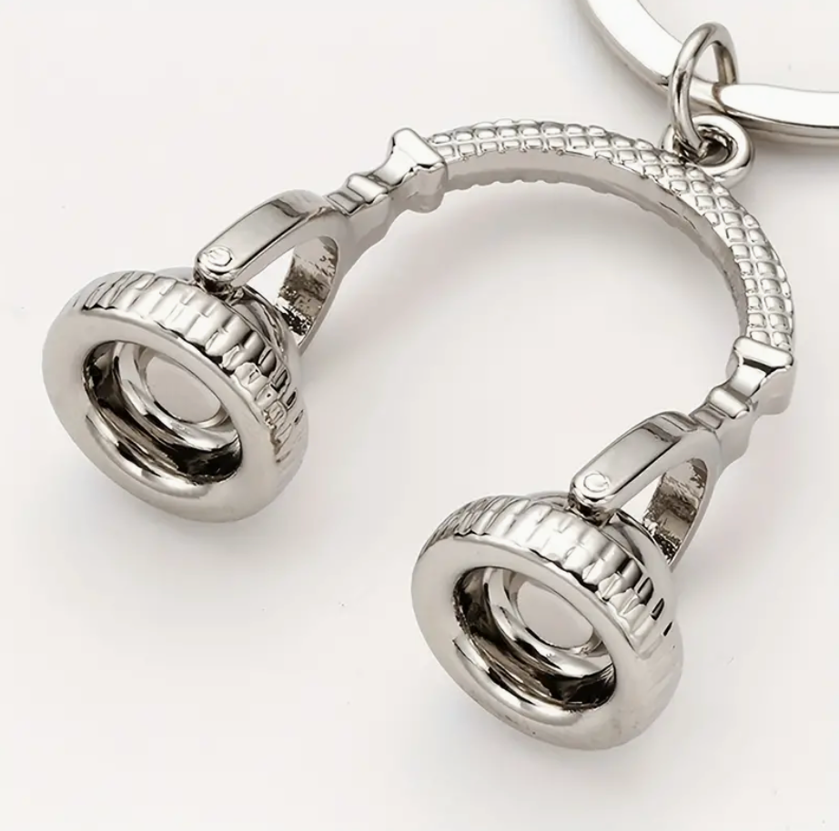 Headphone Metal Keychain 2"