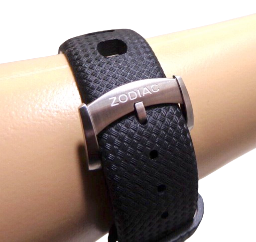 ZODIAC SEA DRAGON 1882 QUARTZ 100 METER/330FEET # Z03005 Wristwatch