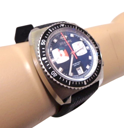 ZODIAC SEA DRAGON 1882 QUARTZ 100 METER/330FEET # Z03005 Wristwatch