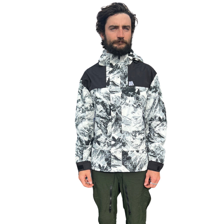 BANNED Summit Snow Jacket