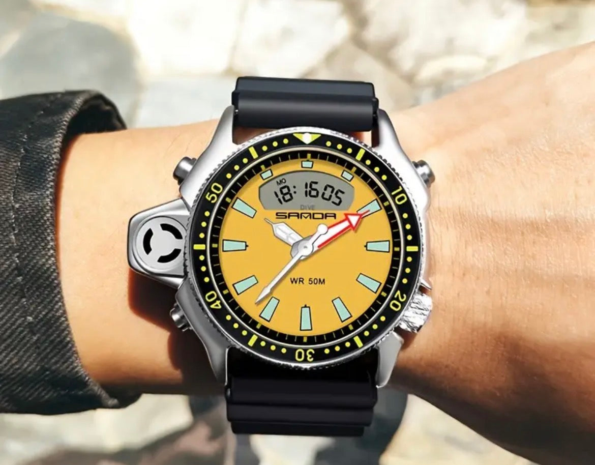 Multifuntion Dive 38mm Rubber Strap Watch
