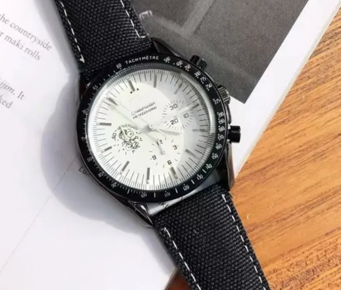 SpeedMaster Spoopy White Dial Chronograph Quartz Movement Black Sport Strap Watch