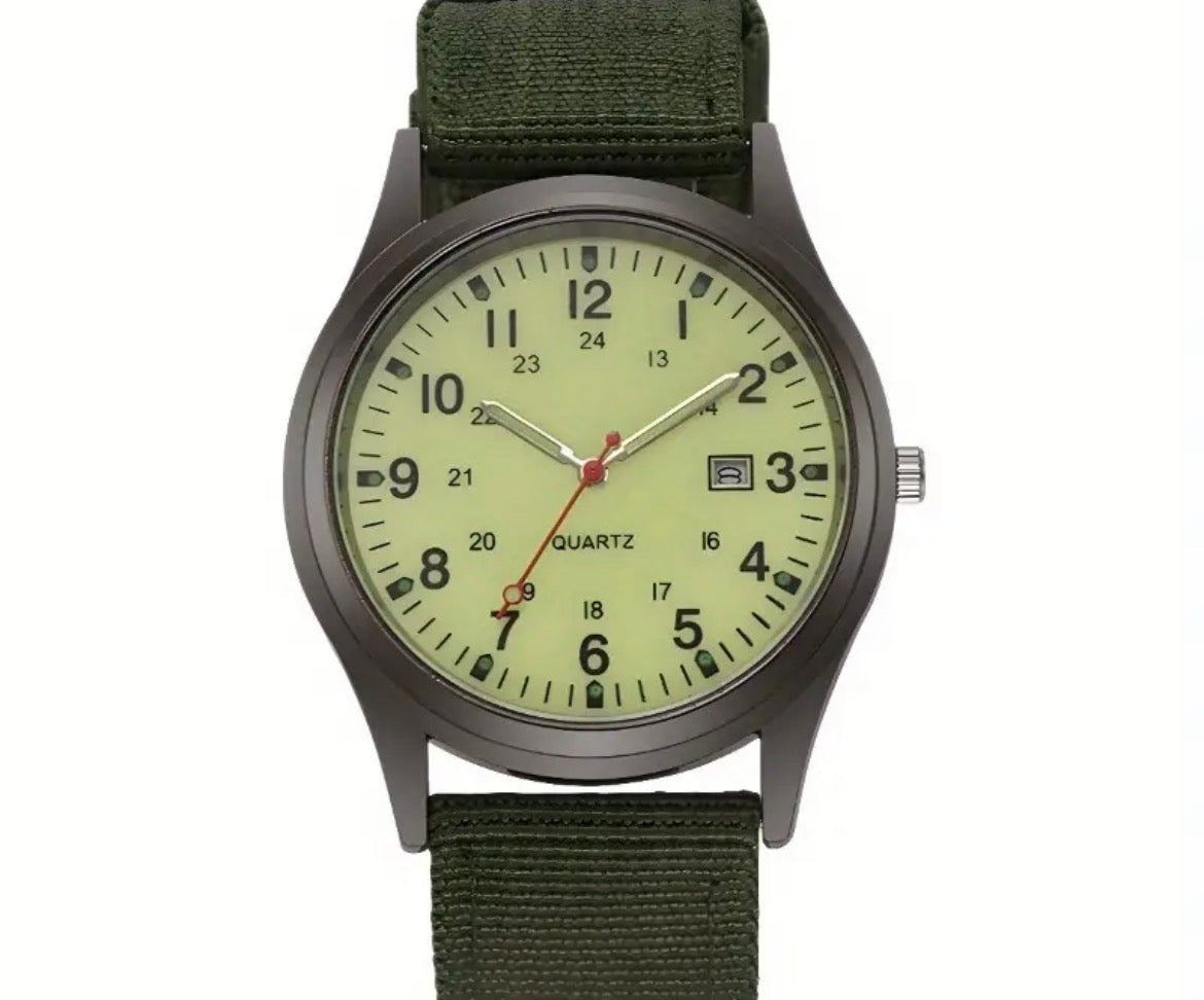 Field watch 40mm  NATO Strap Watch