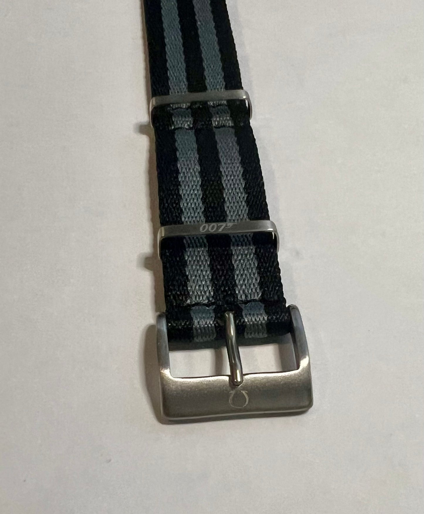 Seamaster  Bond 007 SPECTRE 300M NATO strap Gray Black 20mm WITH LogoS