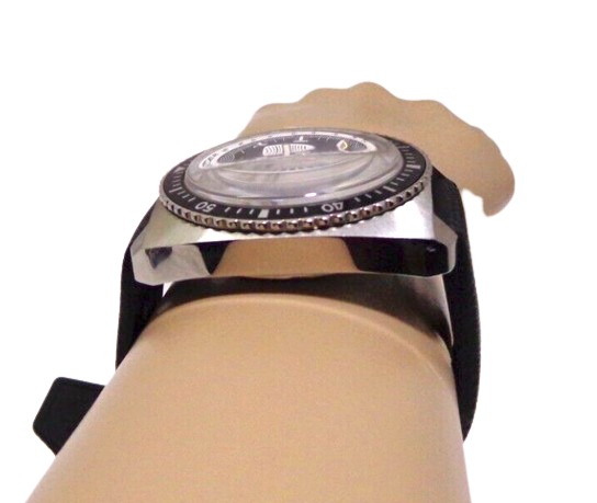 ZODIAC SEA DRAGON 1882 QUARTZ 100 METER/330FEET # Z03005 Wristwatch